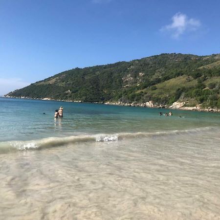 Localizado A 50 M Da Praia, Na Prainha De Arraial Do Cabo Bagian luar foto